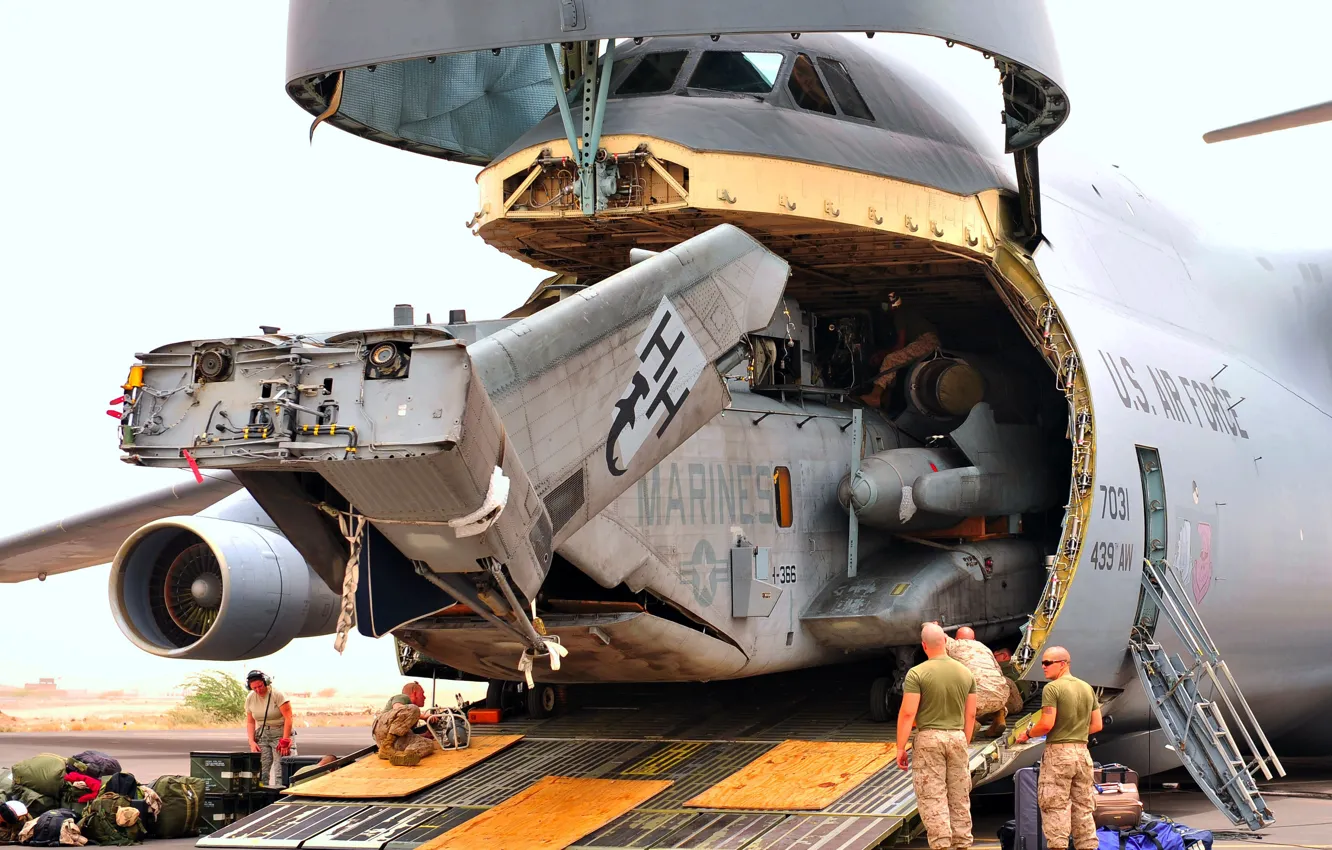 Photo wallpaper weapons, army, soldiers, the plane, Cargo