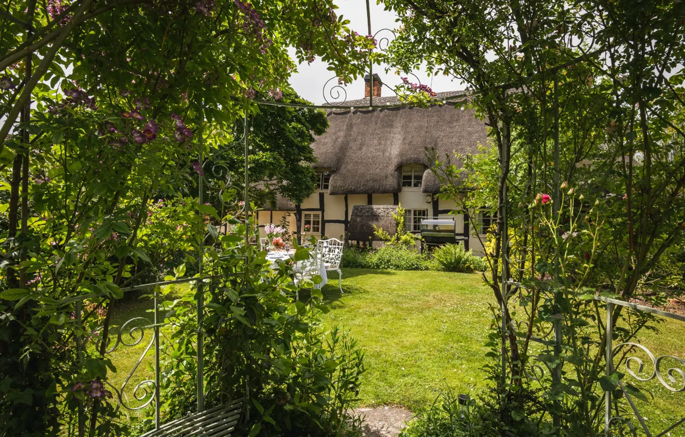 Photo wallpaper England, garden, yard, cottage, Cotswolds, luxury cottage, Worcestershire, Birlingham cottage