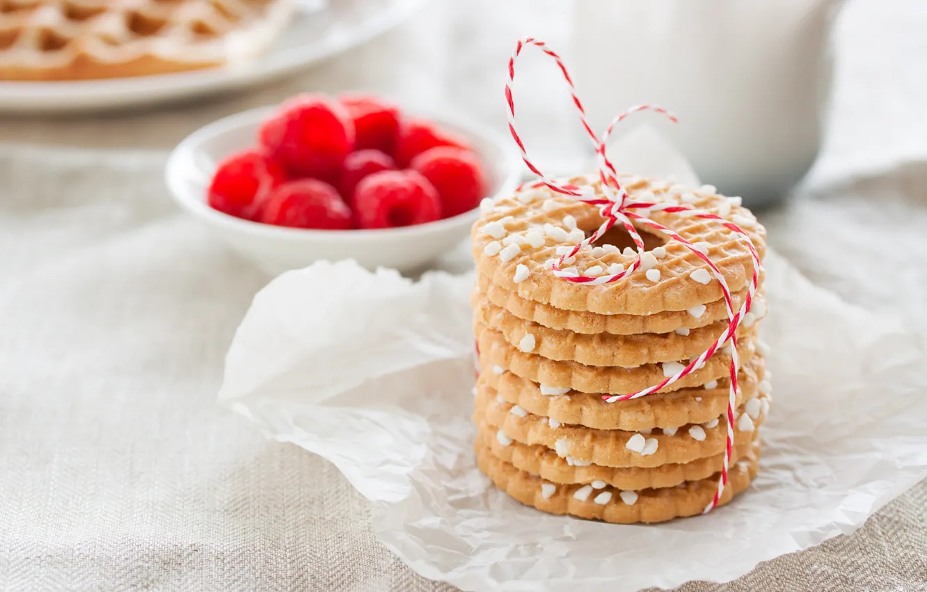 Photo wallpaper berries, raspberry, food, cookies, cakes, sweet, Valeria Maksakova