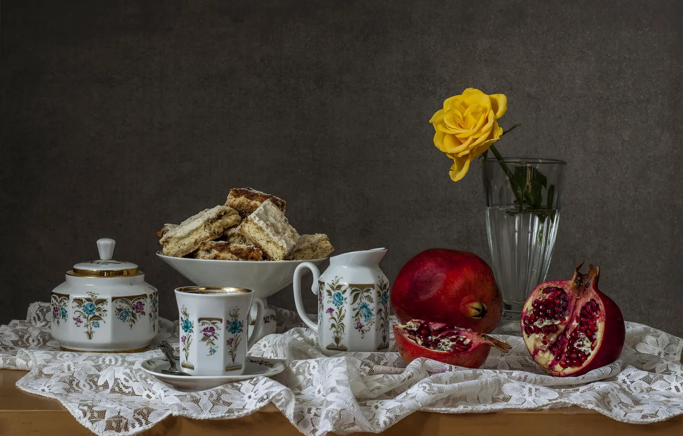 Photo wallpaper flowers, cookies, Cup, dessert, garnet