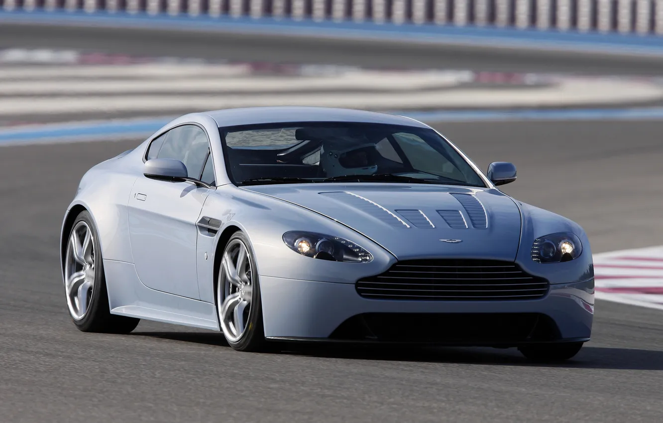 Photo wallpaper Concept, Aston Martin, track, Vantage, Aston Martin, V12, the front