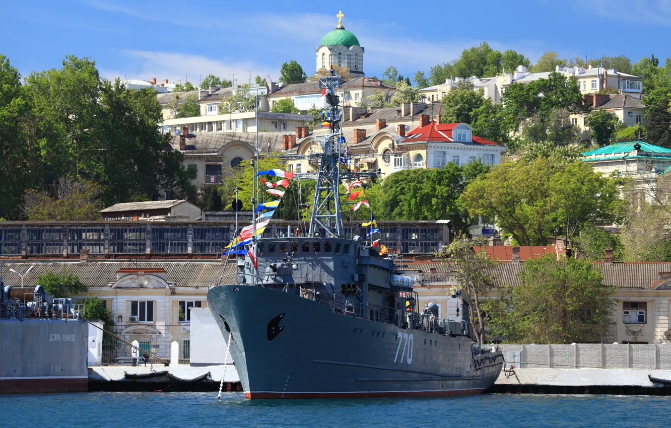 Photo wallpaper the city, hero, sea, Sevastopol, minesweeper, Valentin Pikul