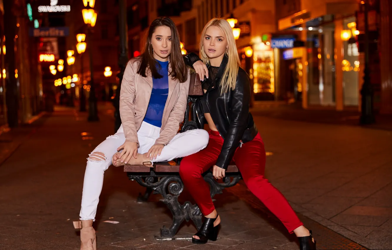 Photo wallpaper girls, evening, street, models