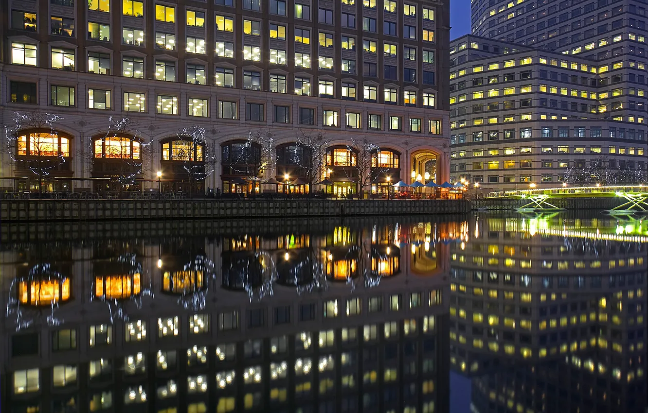 Photo wallpaper night, lights, England, London, home, One Canada Square-The Wharf