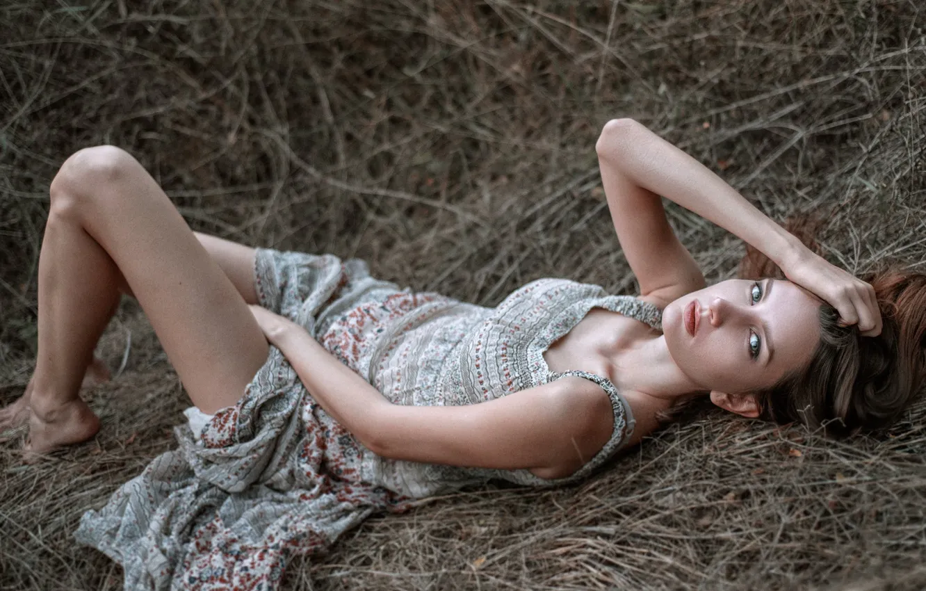 Photo wallpaper feet, lies, Natalia, Paul Cherepko