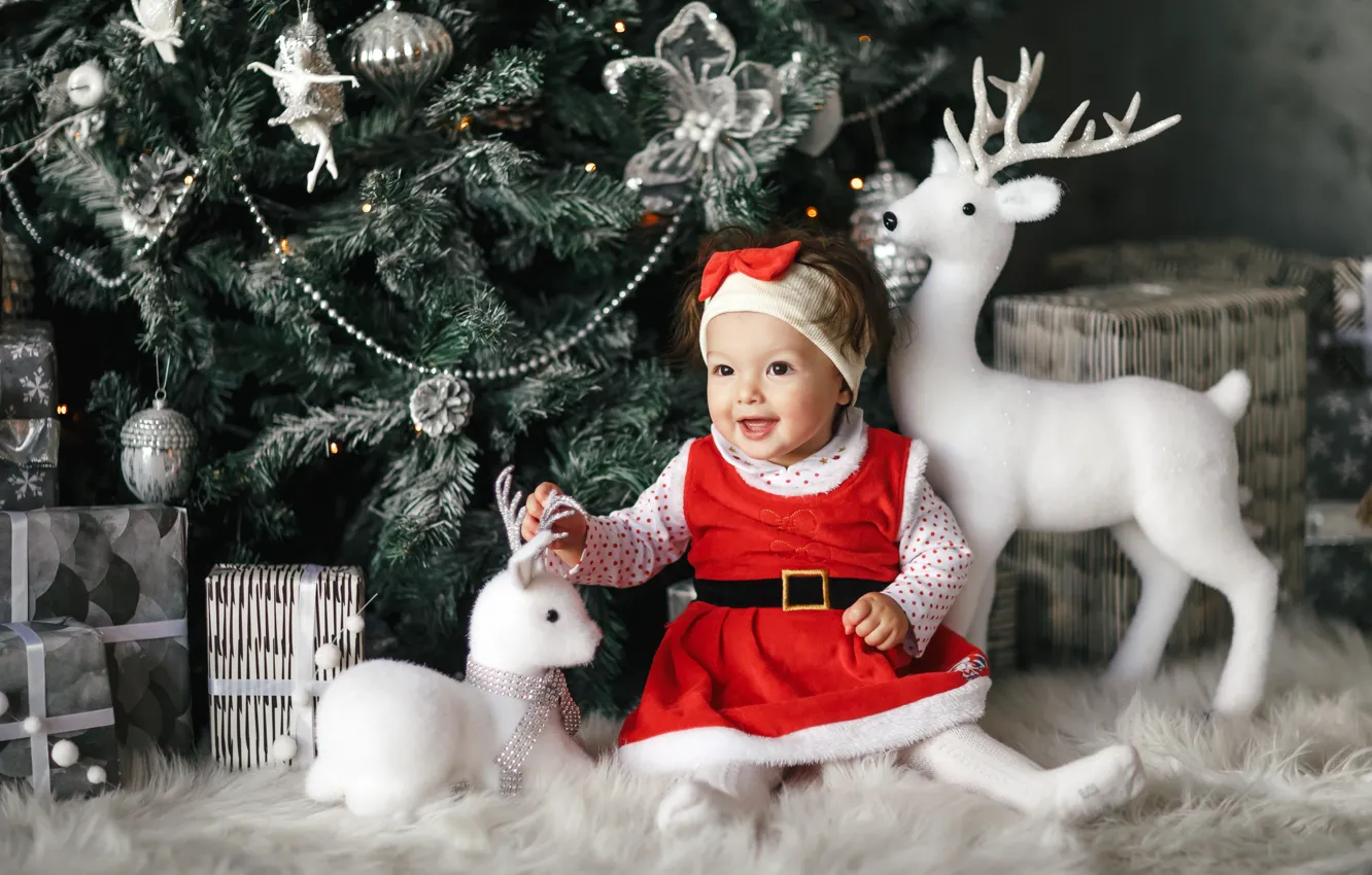 Photo wallpaper decoration, joy, red, smile, room, holiday, toys, child