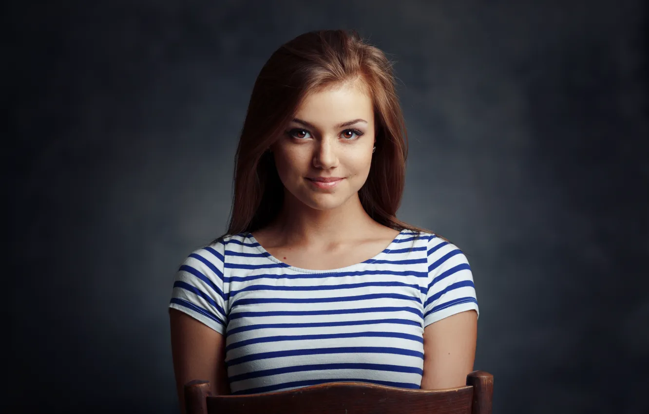 Photo wallpaper look, face, smile, background, portrait, t-shirt, Nastya, Evgeny Bulatov