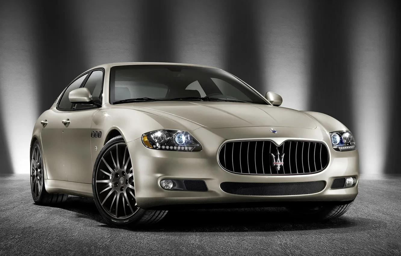 Photo wallpaper lights, Maserati, Quattroporte, emblem