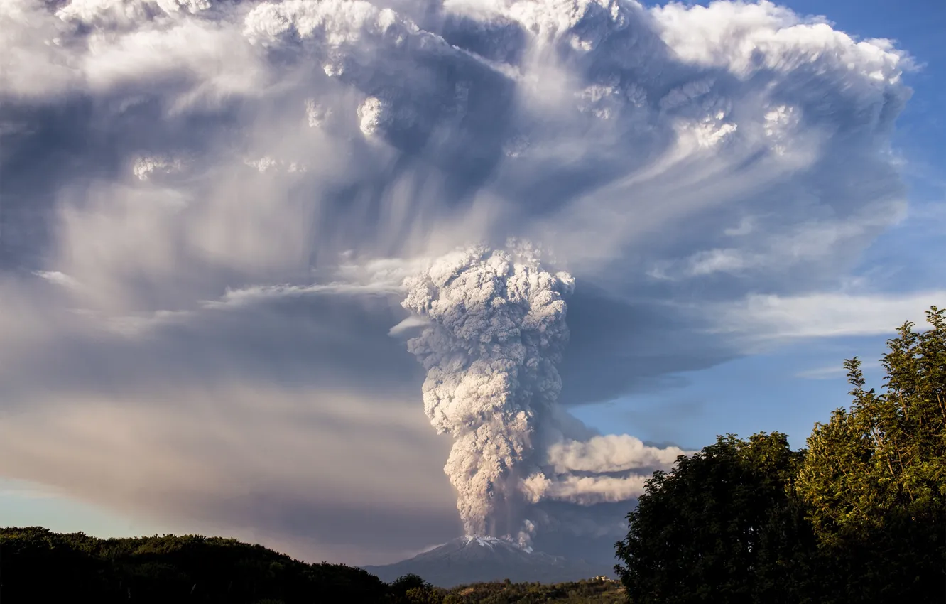 Photo wallpaper clouds, mountains, smoke, the volcano, Chile, Calbuco