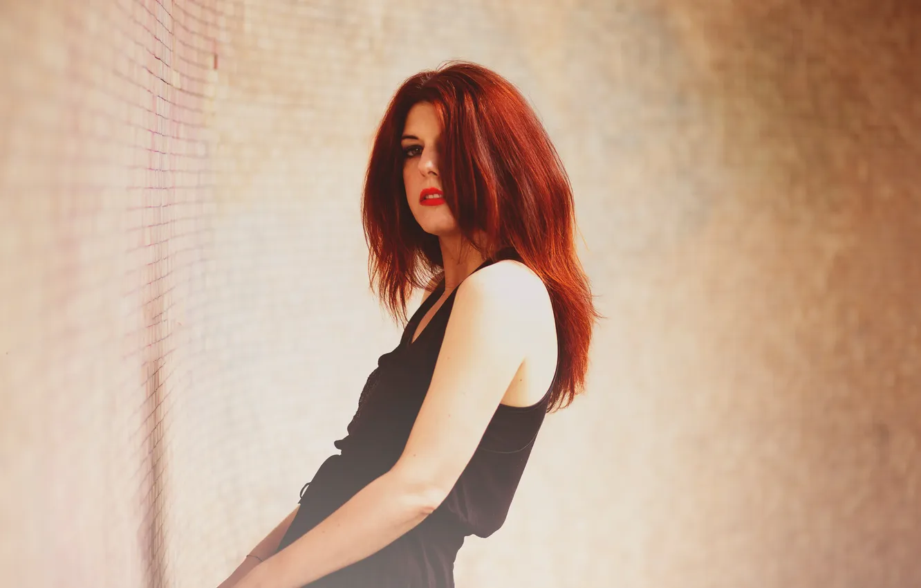 Photo wallpaper girl, wall, redhead