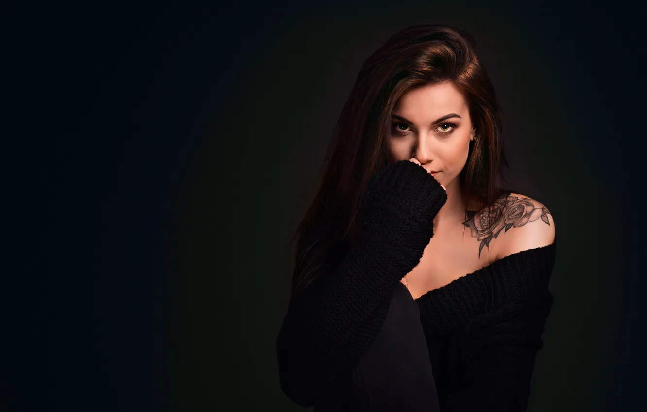 Photo wallpaper look, girl, background, tattoo, shoulder, dark