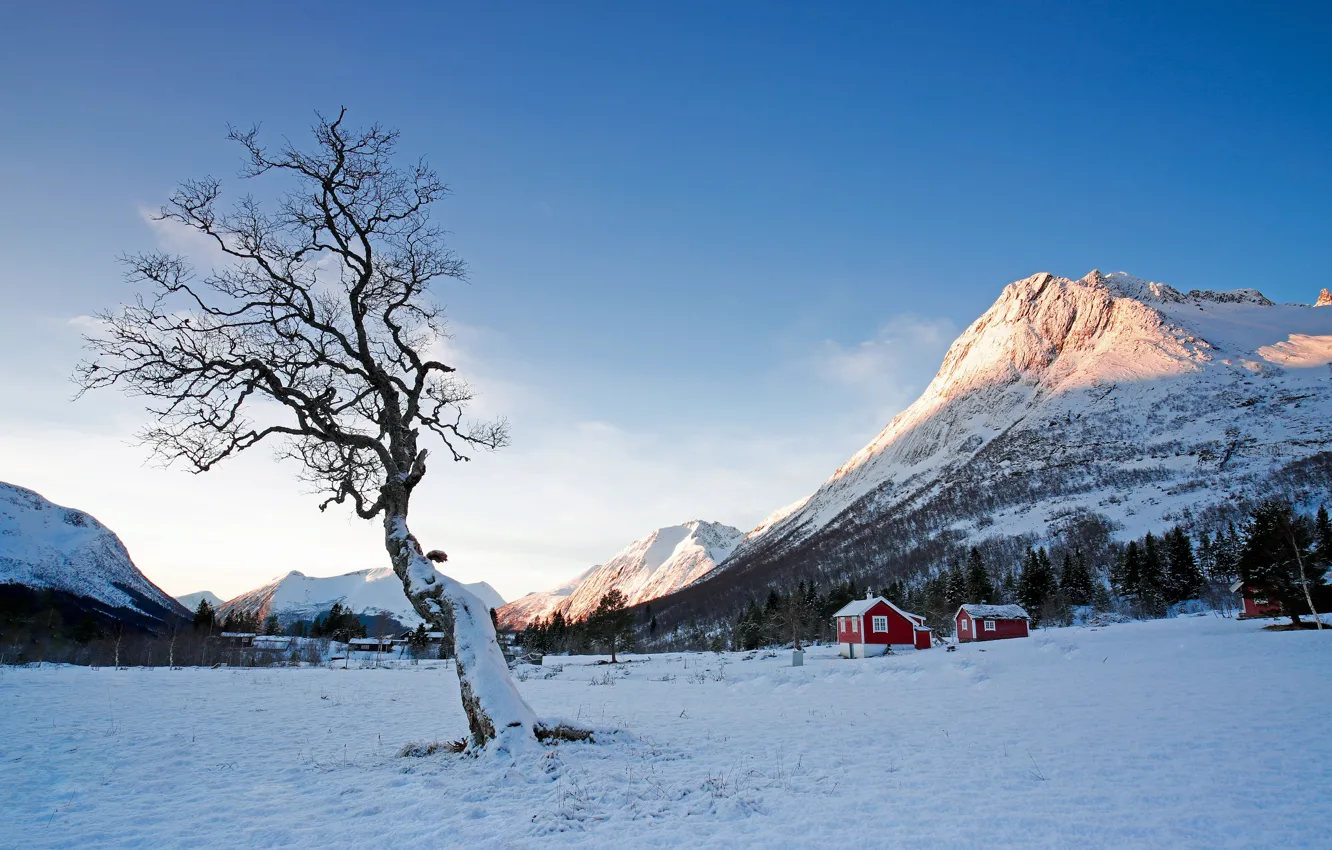 Photo wallpaper snow, mountains, Norway, house, Møre and Romsdal
