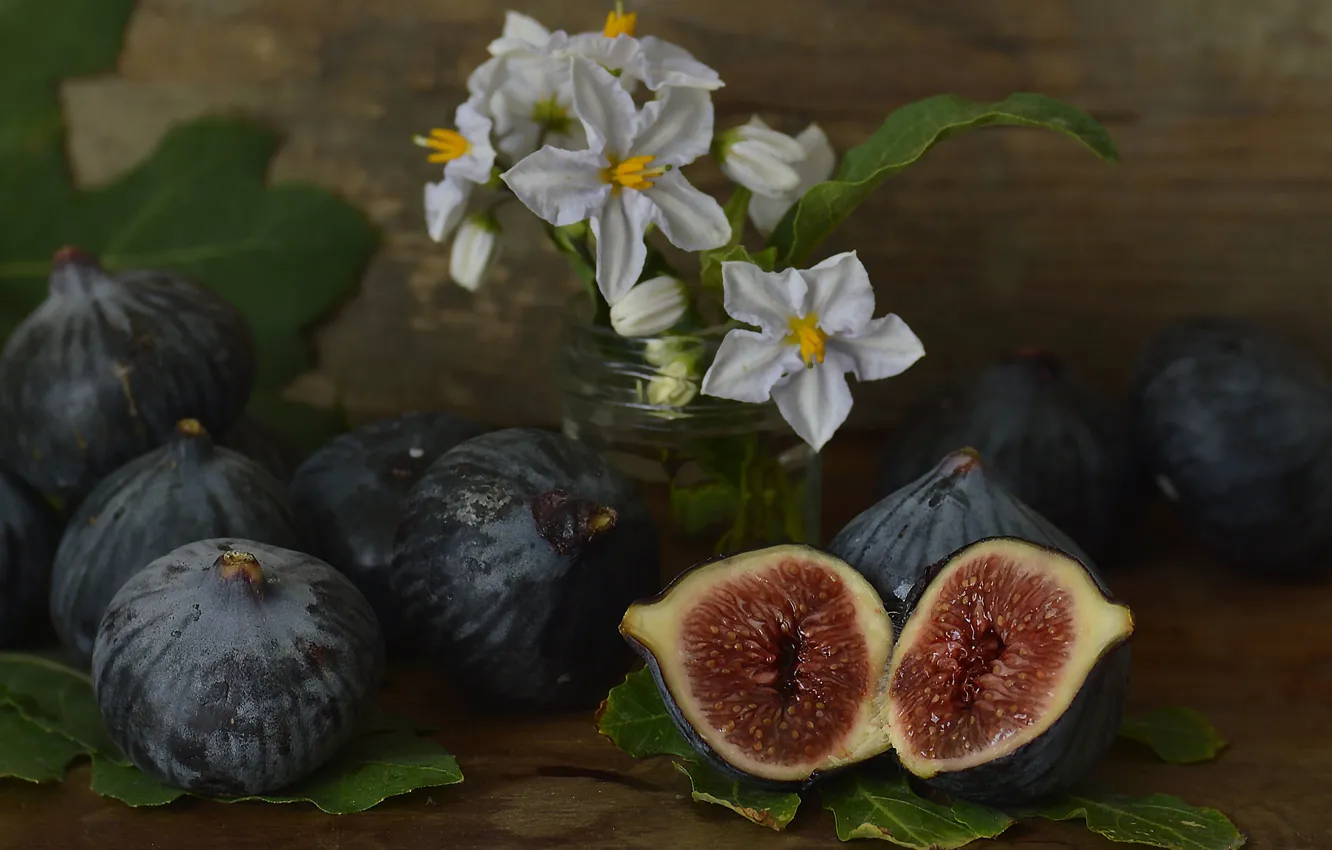 Photo wallpaper flowers, table, fruit, still life, figs