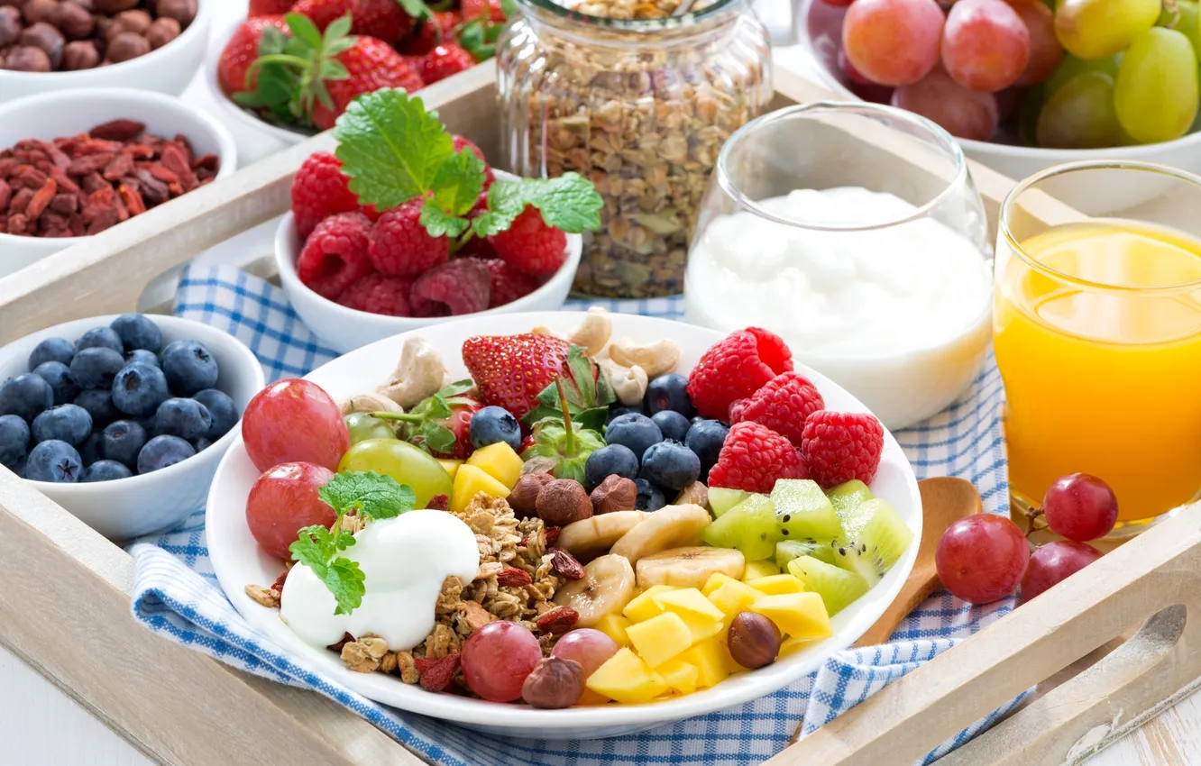 Photo wallpaper berries, raspberry, kiwi, strawberry, juice, grapes, bananas, fruit