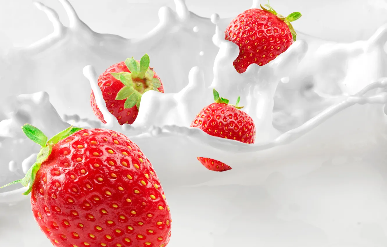 Photo wallpaper berries, milk, strawberry