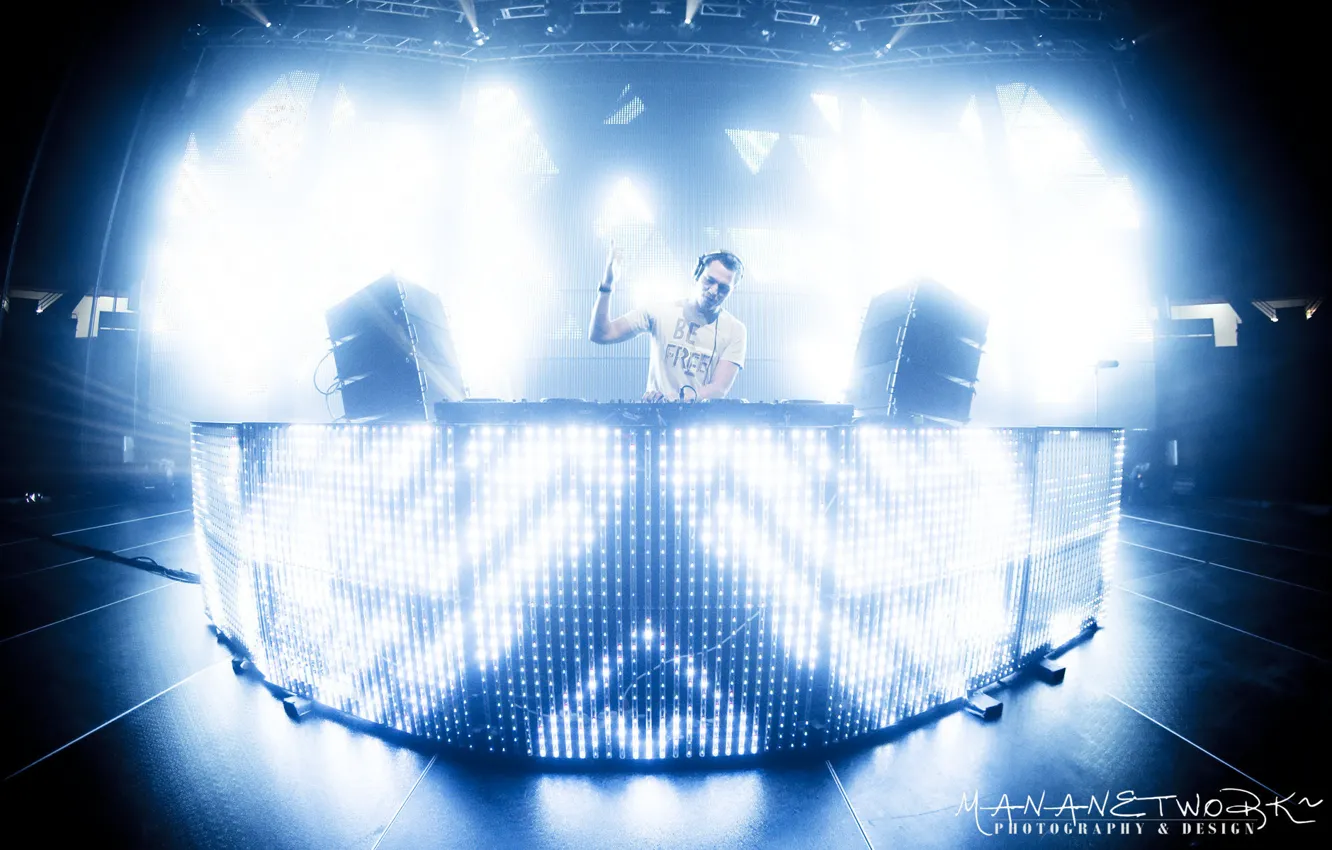 Photo wallpaper light, speakers, lights, remote, musky, tiesto