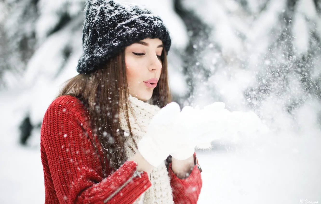 Photo wallpaper winter, girl, snow, gloves, Julia Tale