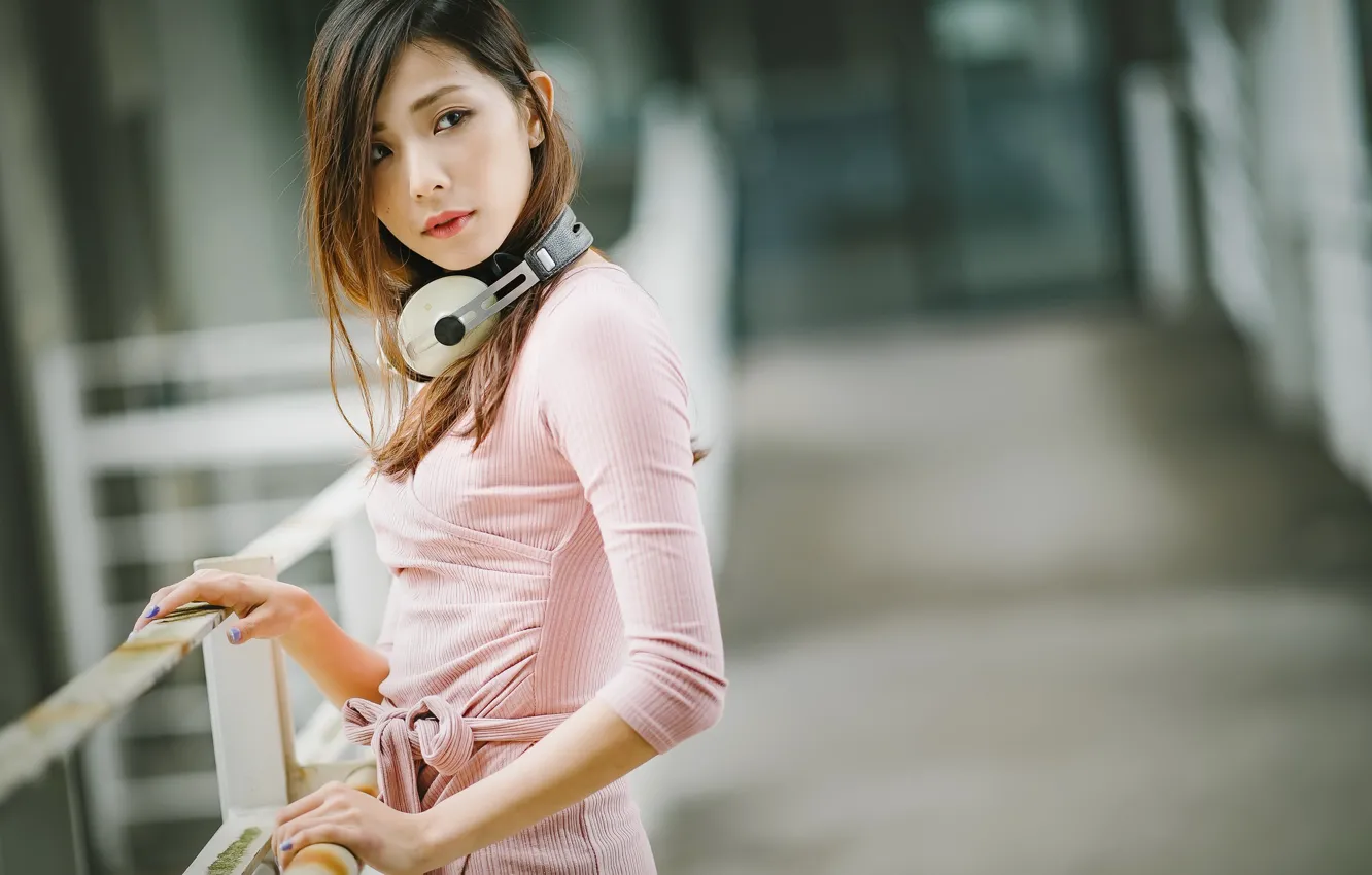 Photo wallpaper girl, headphones, Asian