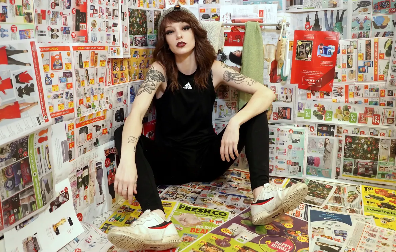 Photo wallpaper girl, pose, newspaper