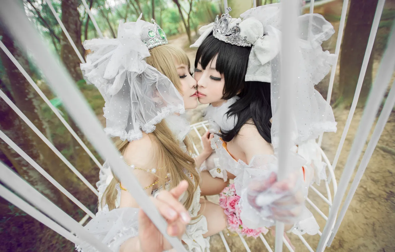 Photo wallpaper girl, swing, two, kiss, crown, dress, costume, outfit