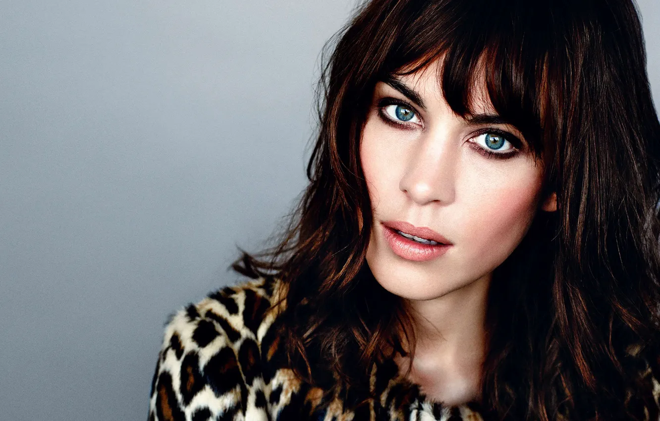 Photo wallpaper makeup, brunette, bangs, Alexa Chung