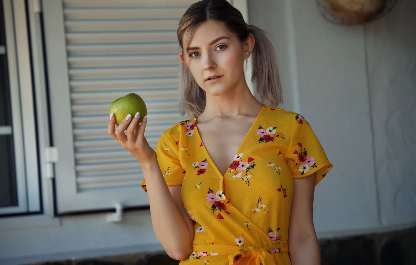 Photo wallpaper girl, pose, apples, dress, ponytail, Eva Elfie