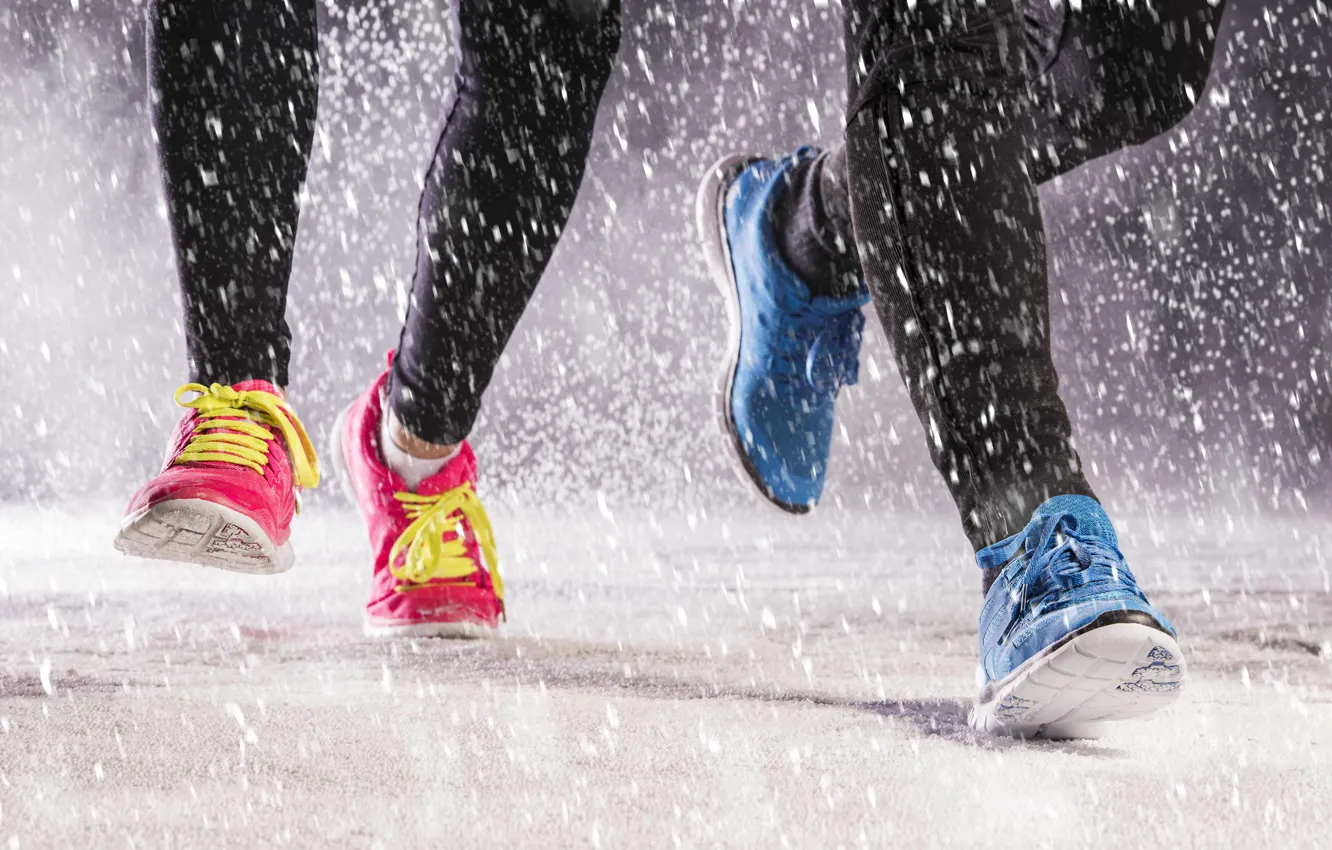 Photo wallpaper rain, shoes, running, jogging