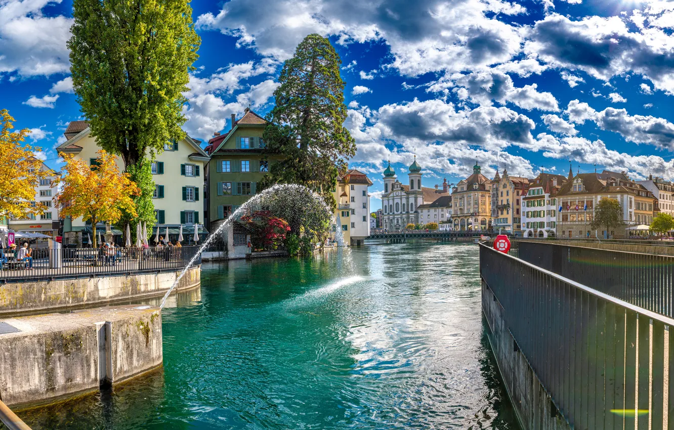 Photo wallpaper clouds, river, home, Switzerland, fountain, promenade, Luzern