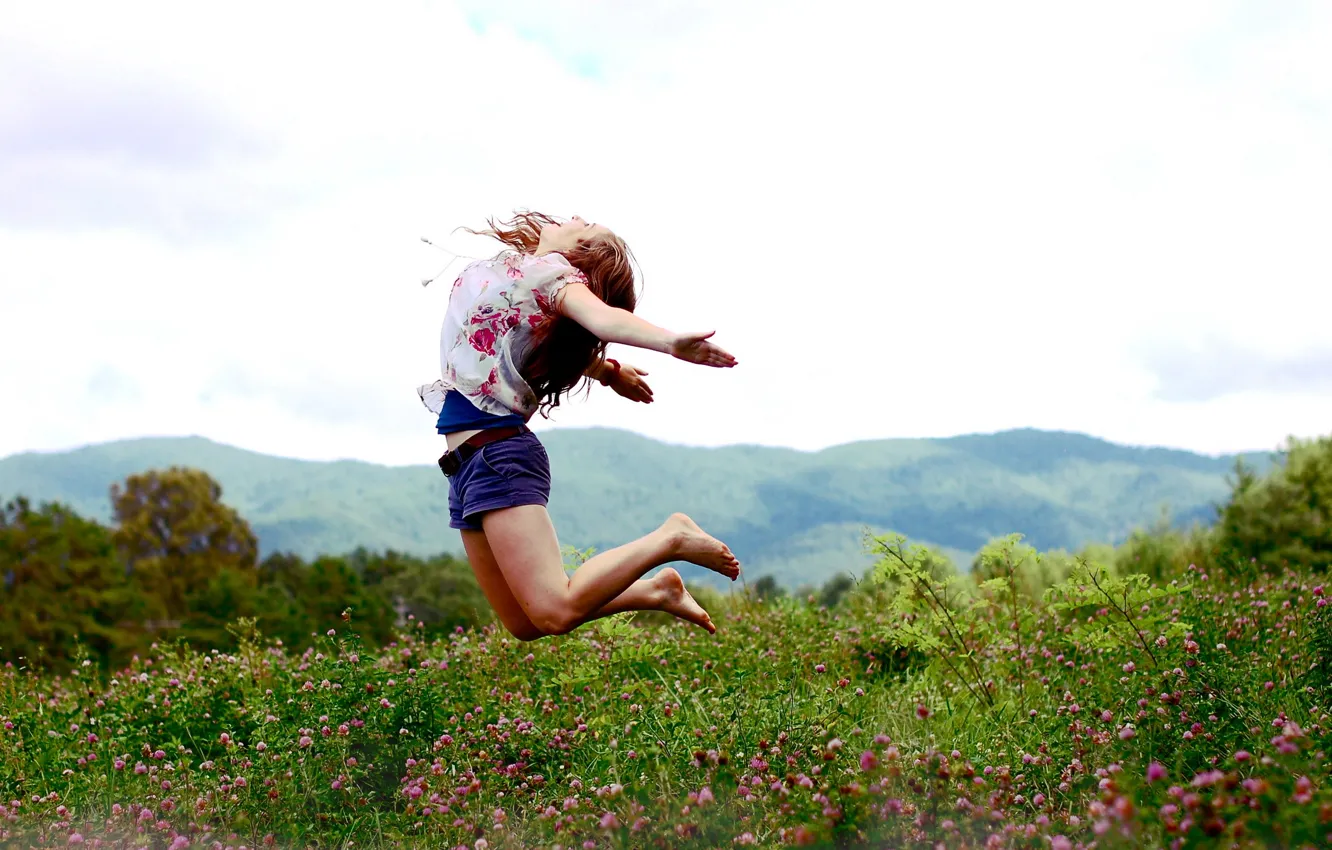 Photo wallpaper freedom, girl, flight, mood