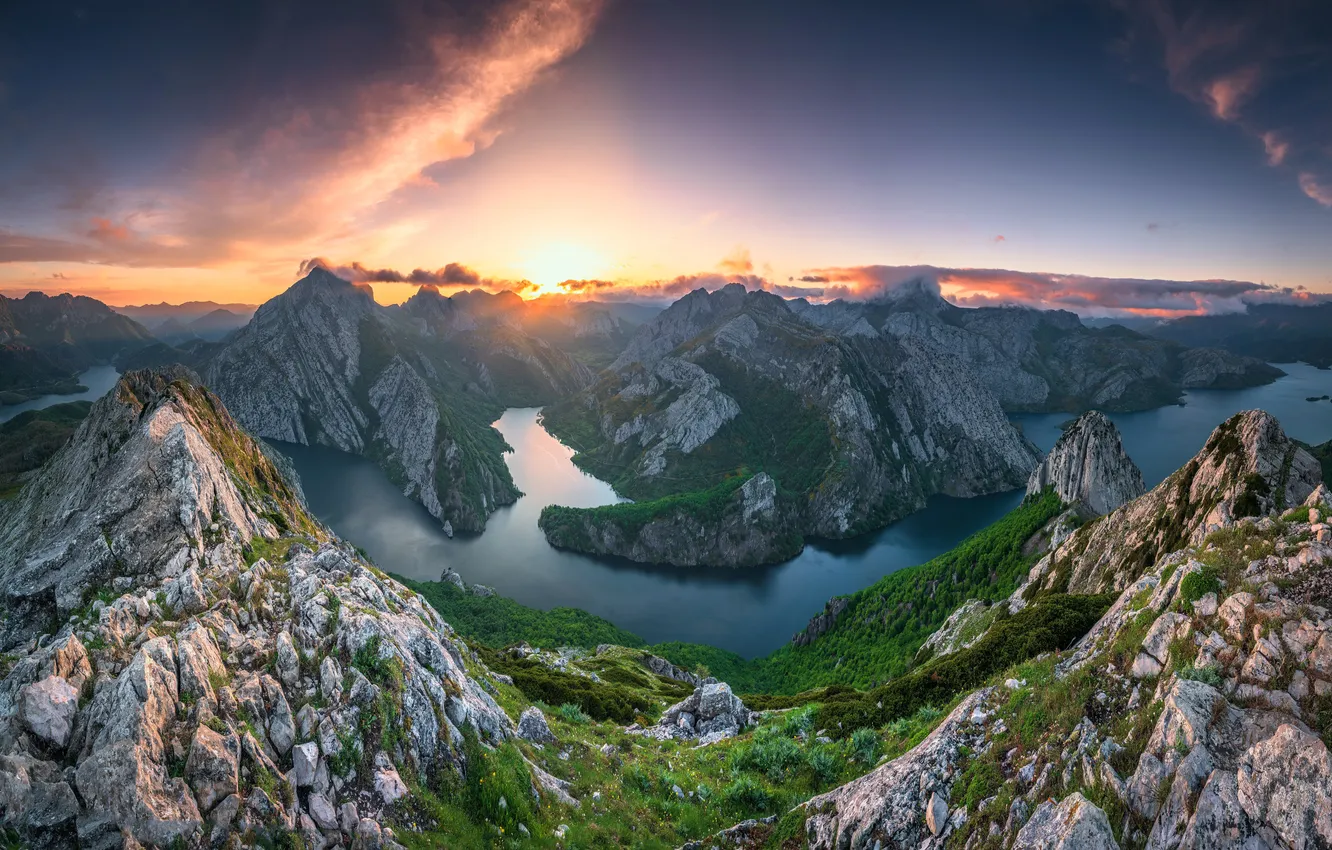 Photo wallpaper sunset, mountains, nature, Spain, Daniel Burton, Leónese Fjords
