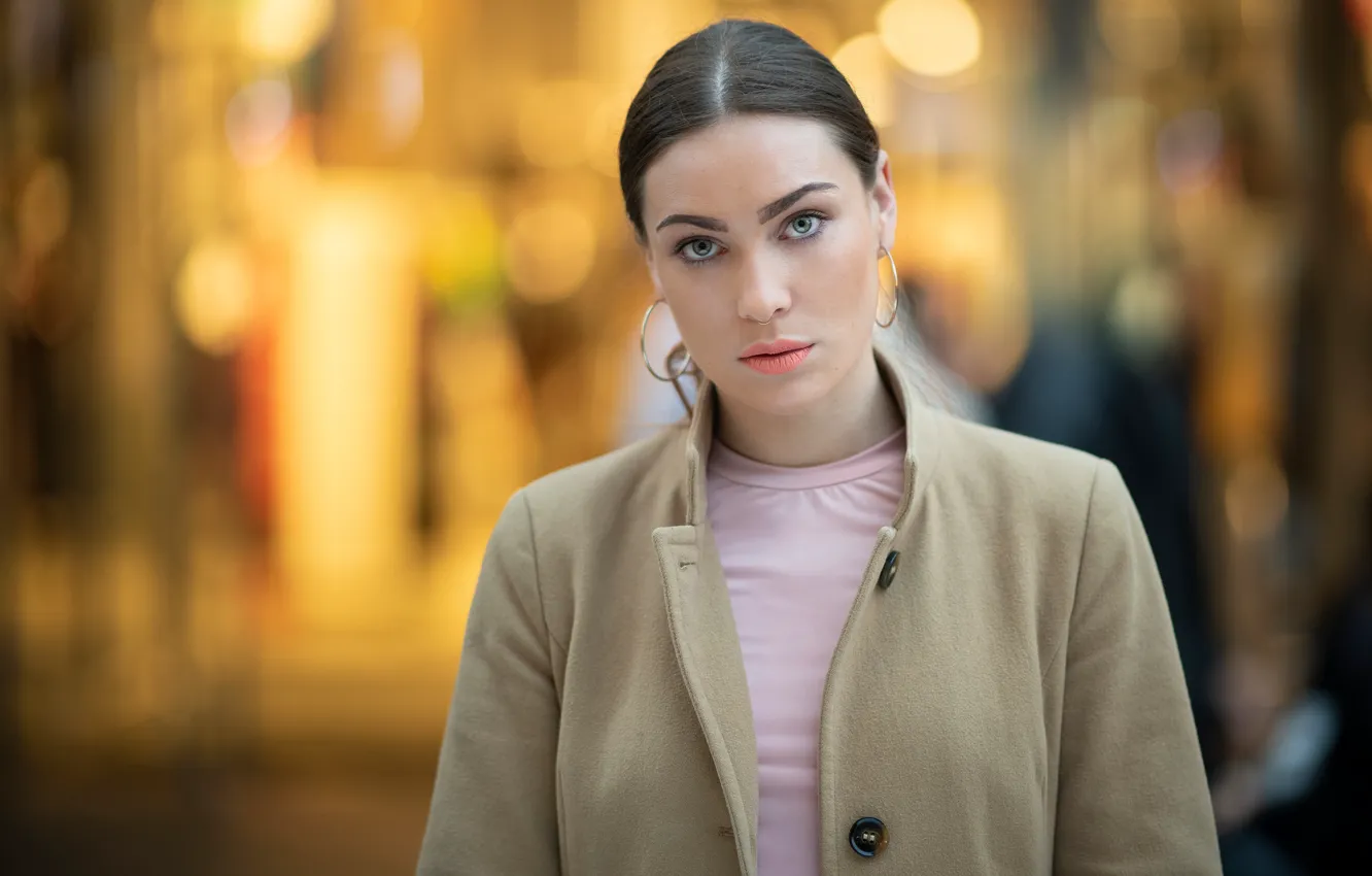 Photo wallpaper look, earrings, coat, bokeh, Melina