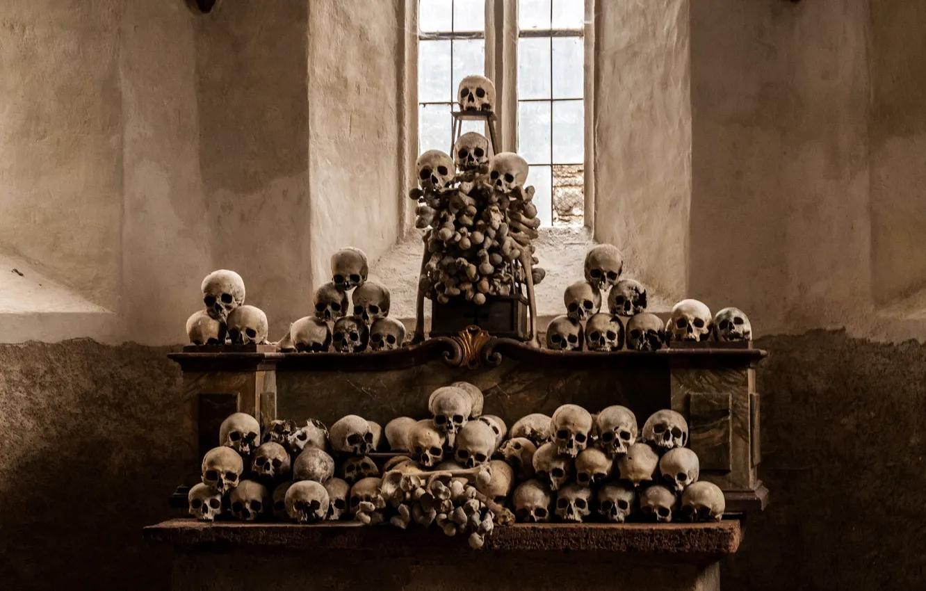 Photo wallpaper skull, religion, the altar