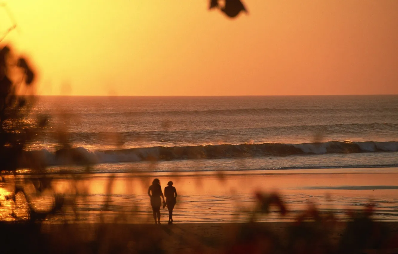 Photo wallpaper PAIR, HORIZON, SURF, WAVE, COAST, SHORE, DAL, SILHOUETTES