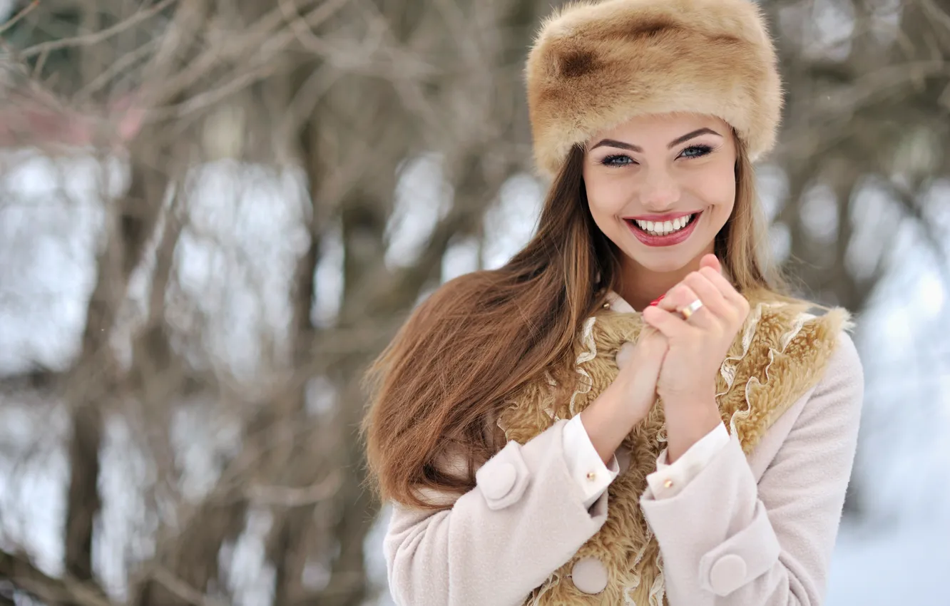 Photo wallpaper winter, look, girl, snow, face, smile, mood, hat