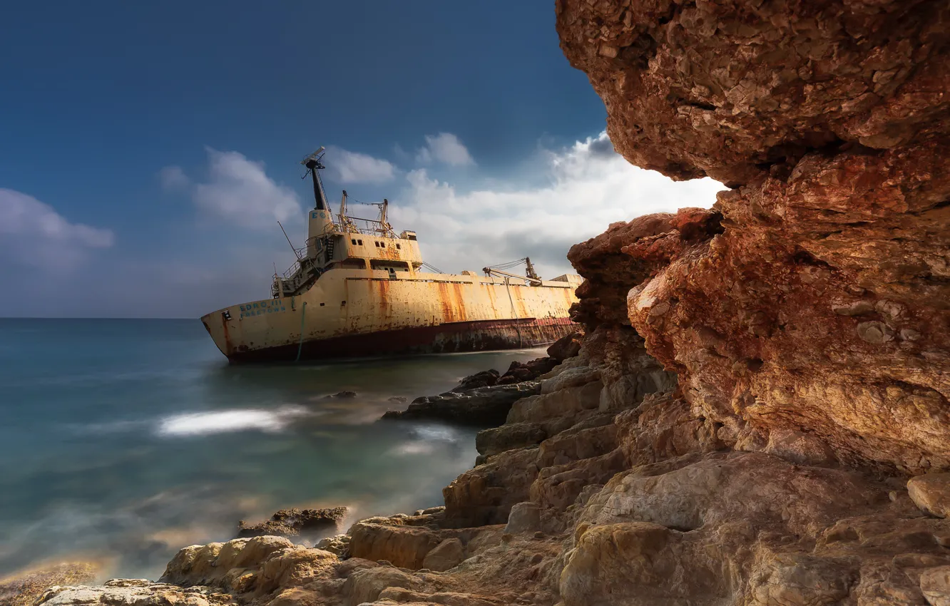 Photo wallpaper Cyprus, Schipwrecked, Paphos area