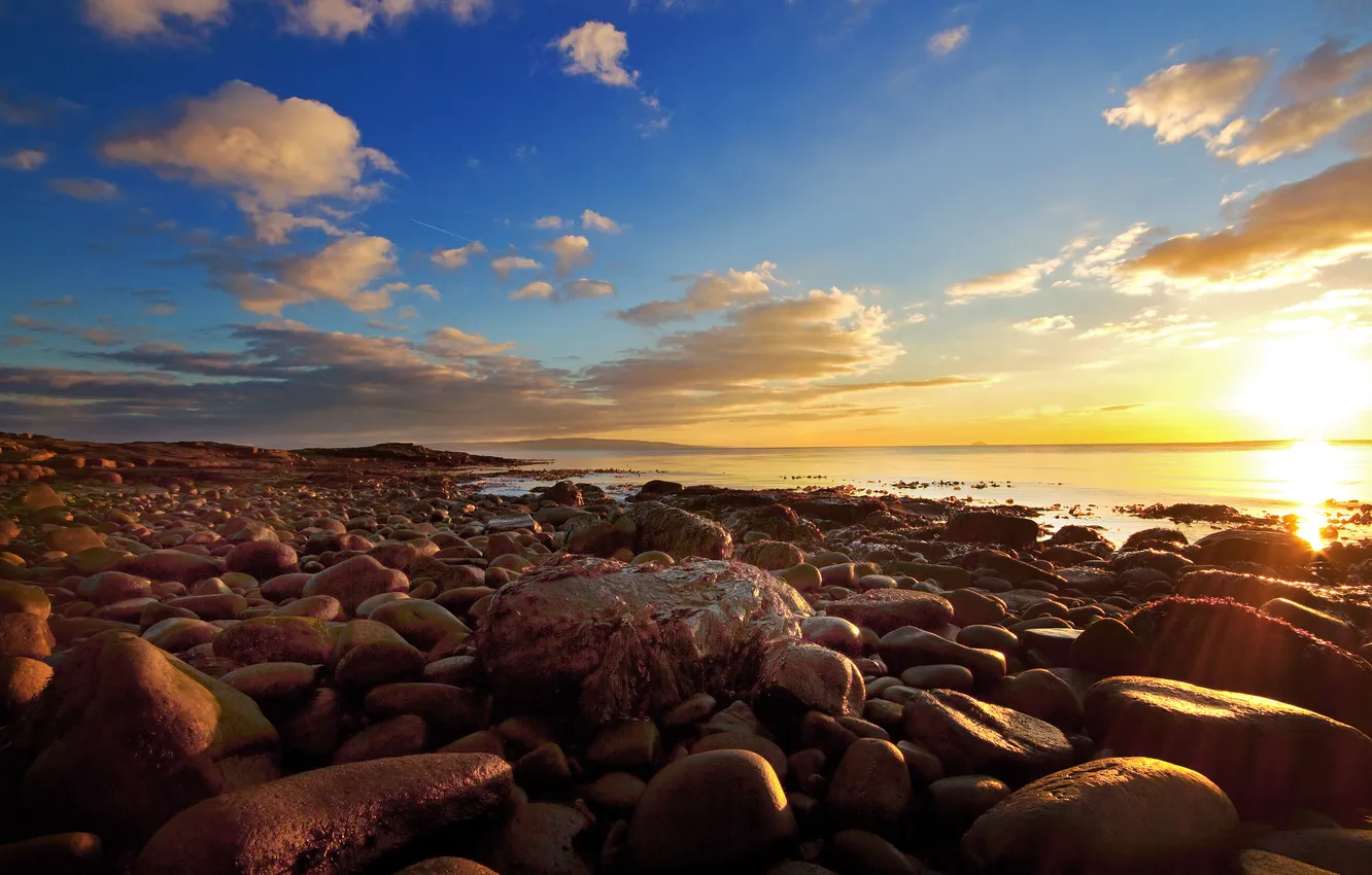 Photo wallpaper sea, beach, the sun, stones