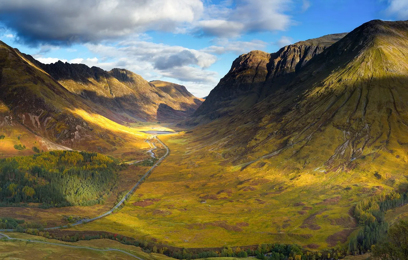 Photo wallpaper road, mountains, valley, Scotland, Glen Coe in the Highlands of Scotland