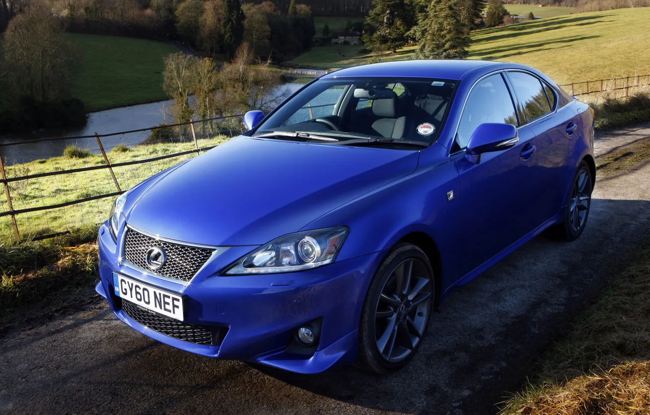 Photo wallpaper pond, hills, Lexus, Lexus, fence, Diesel, UK-spec, 200d