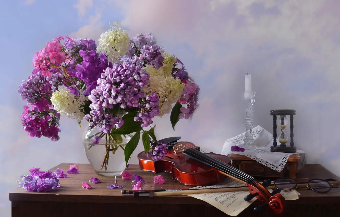 Photo wallpaper flowers, table, violin, bouquet, candles, petals, glasses, vase