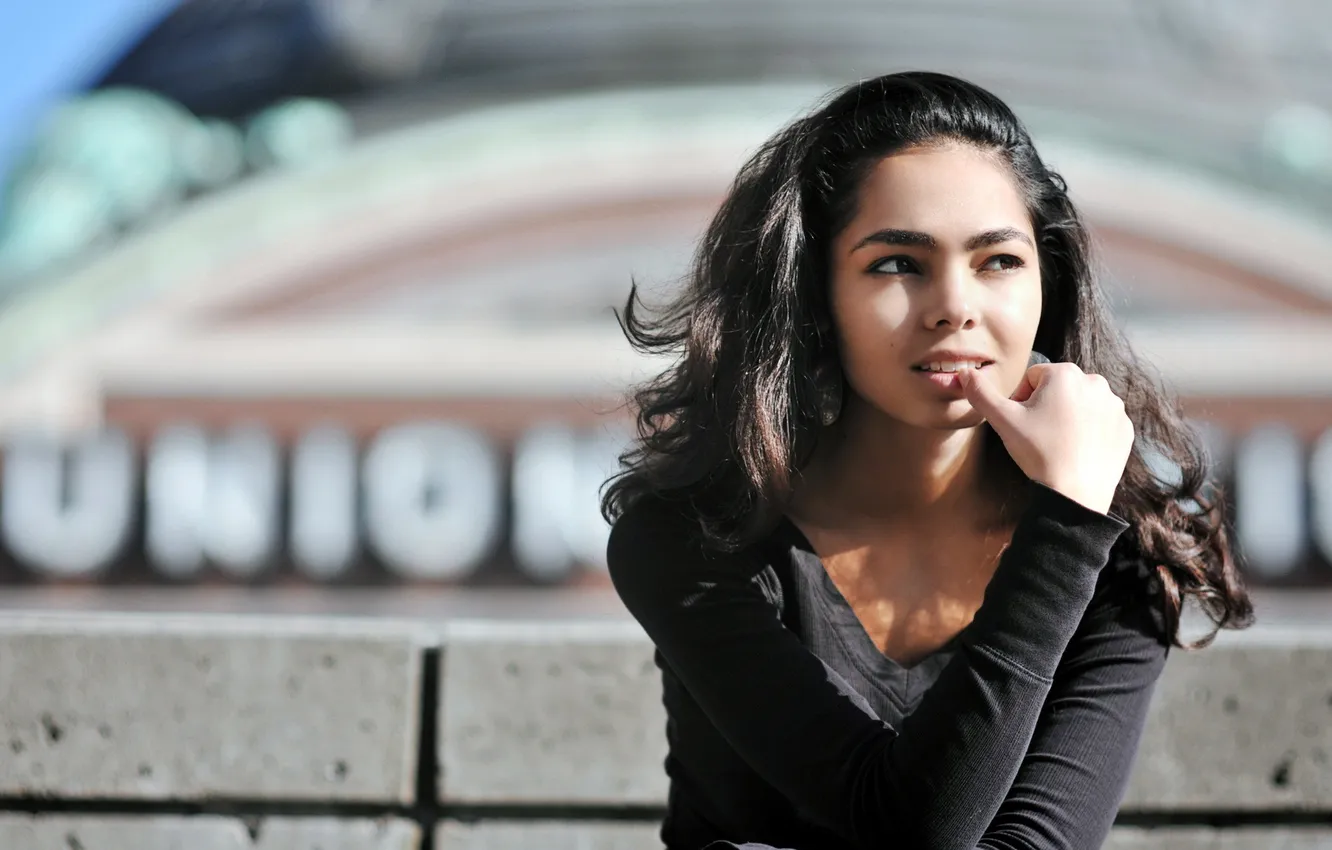 Photo wallpaper girl, portrait, liana