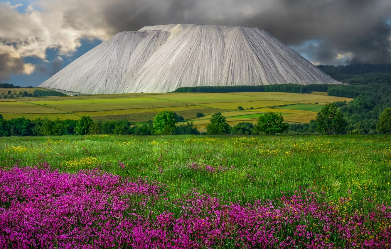 Photo wallpaper landscape, clouds, nature, field, mountain, Germany, meadows, Monte Kali