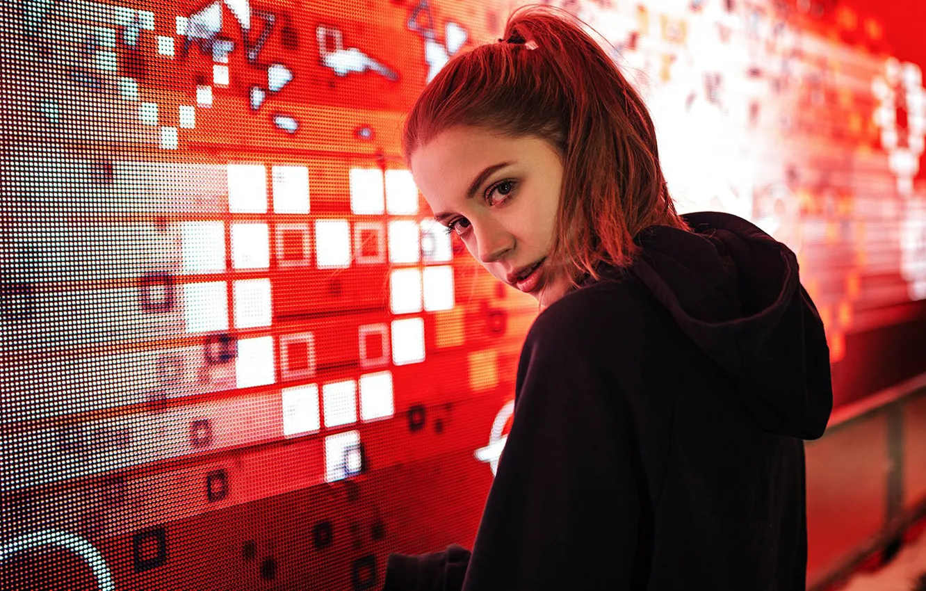 Photo wallpaper look, face, wall, Kseniya Kokoreva, Yuri Lyamin