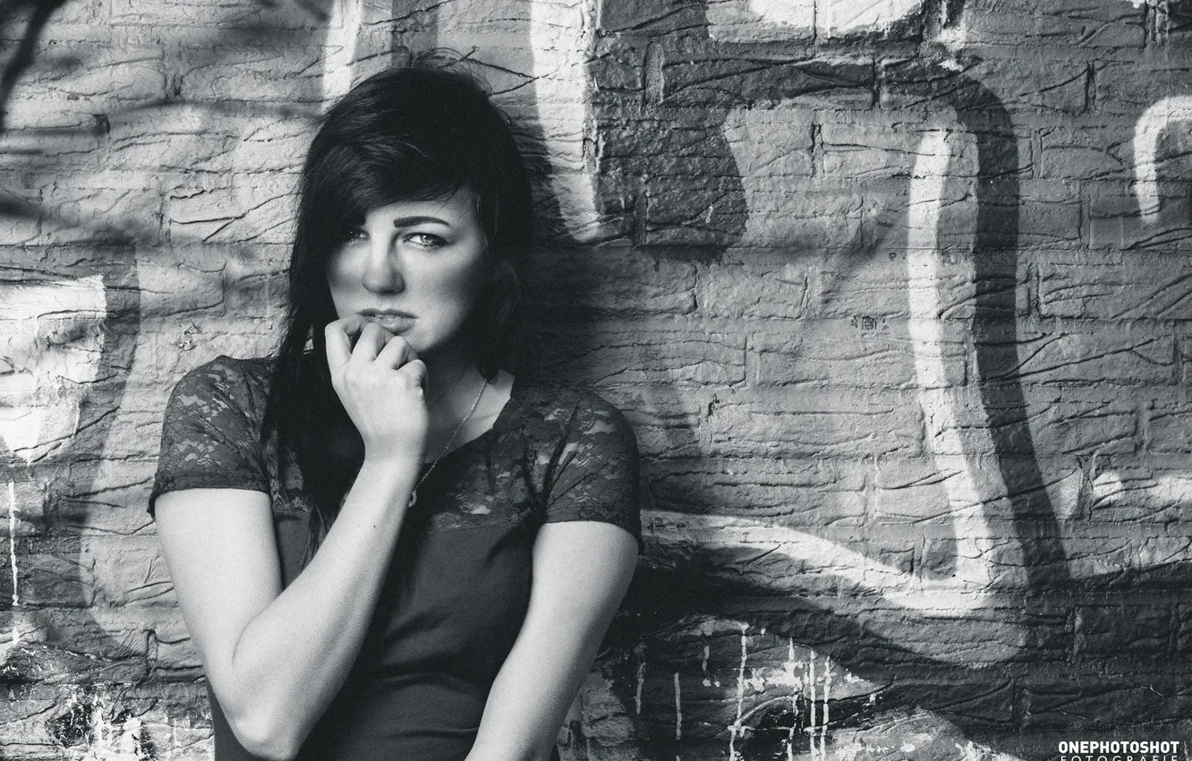 Photo wallpaper girl, wall, graffiti, photographer, girl, photography, photographer, Florian Seelmann