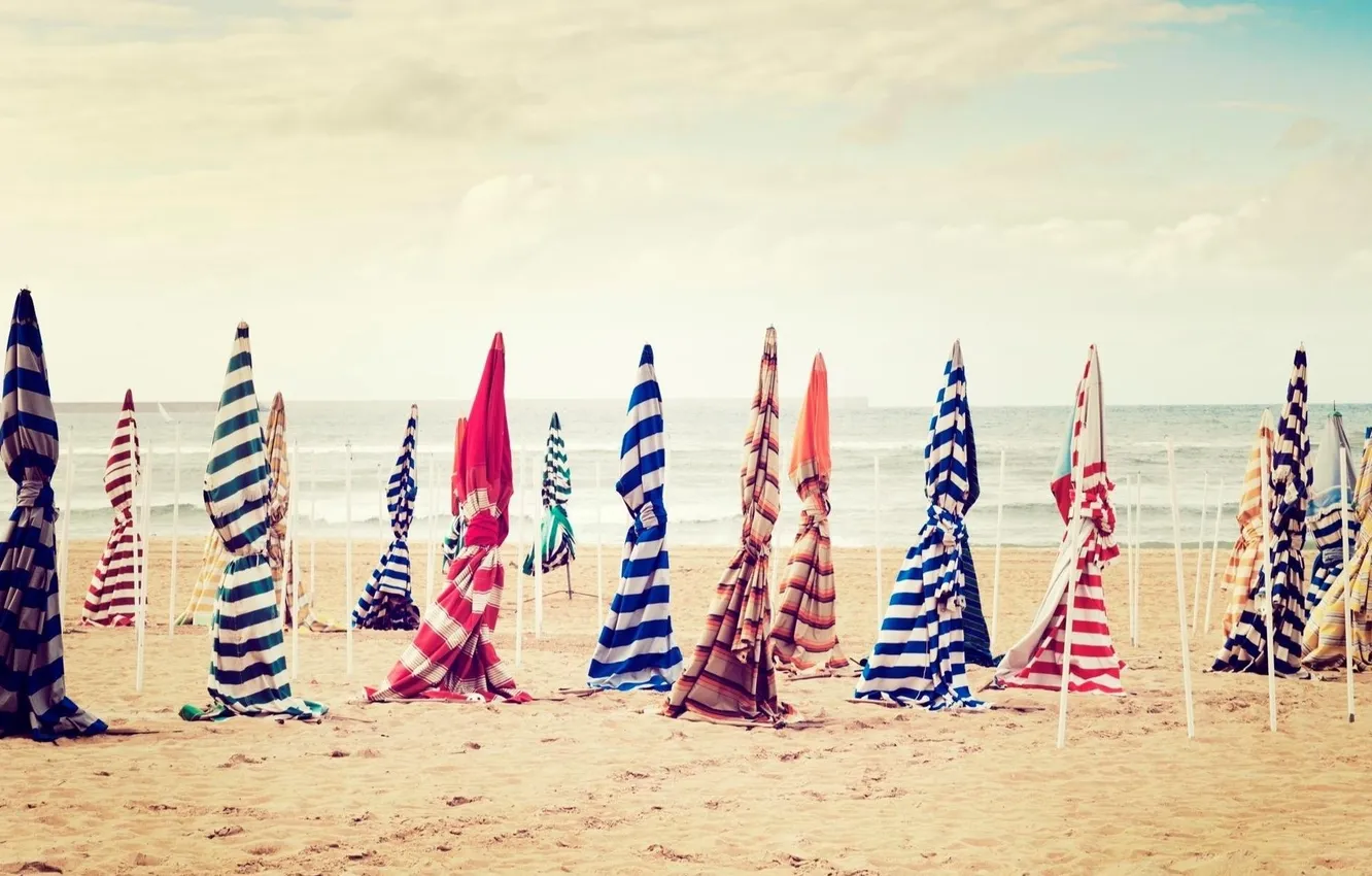 Photo wallpaper sand, beach, the sky, umbrellas, Different