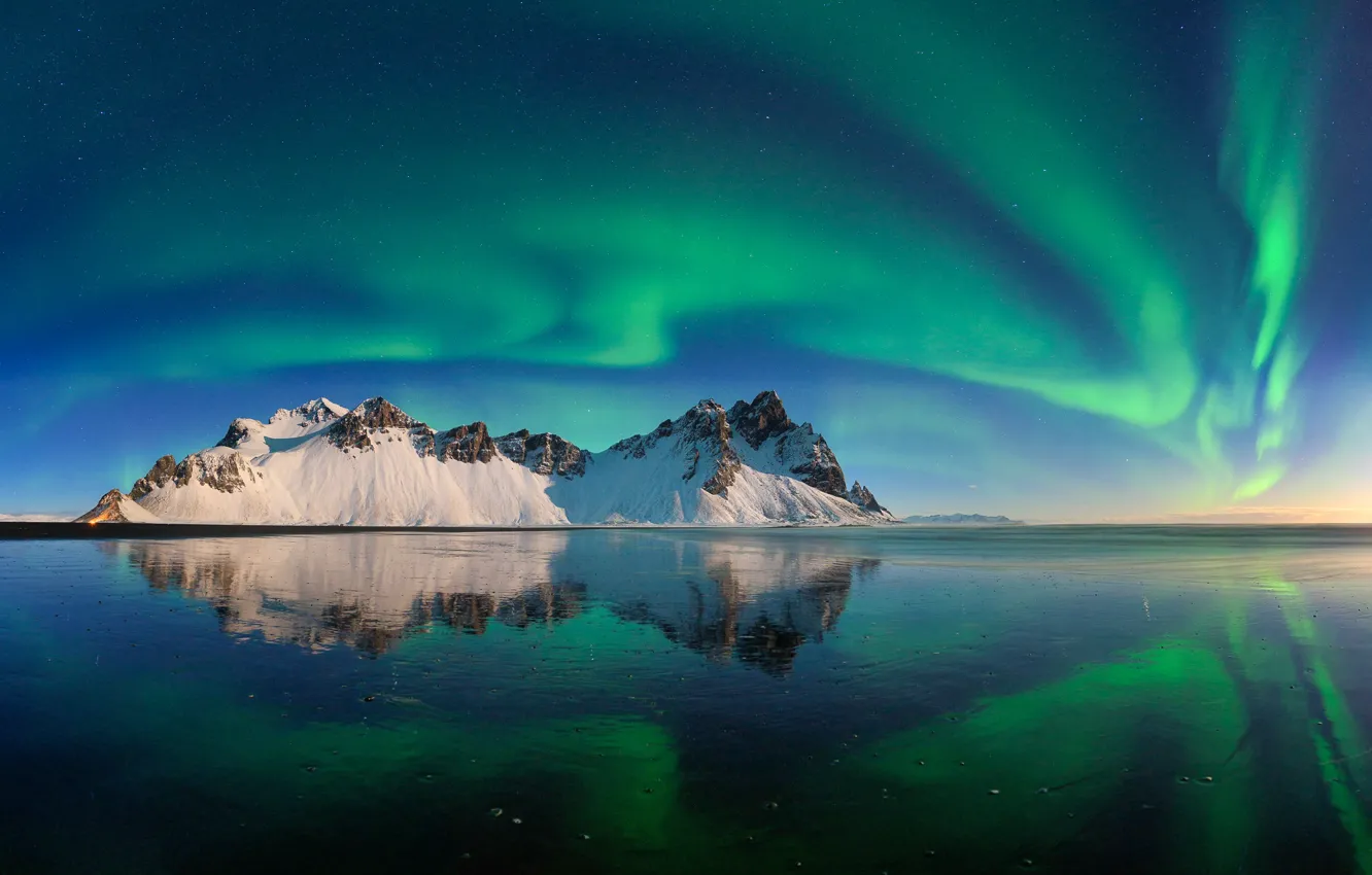 Photo wallpaper mountains, shore, Northern lights, pond