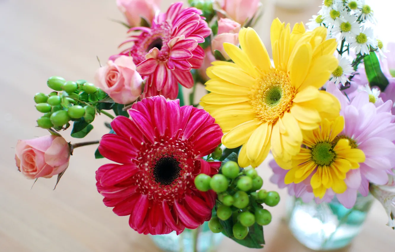 Photo wallpaper yellow, roses, bouquet, spring, colorful, pink, gerbera, gerberas