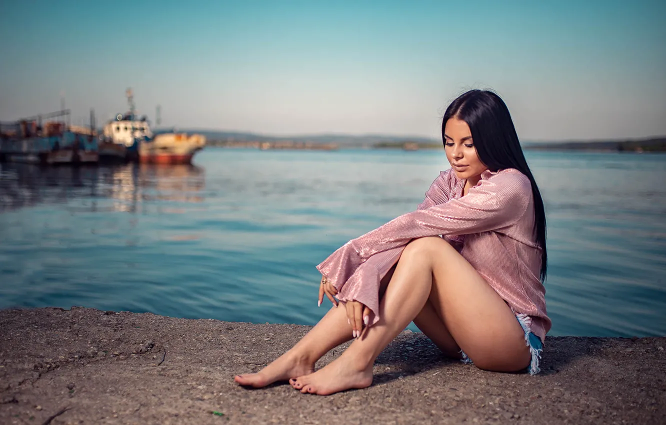 Photo wallpaper landscape, pose, river, model, shorts, barefoot, makeup, pier