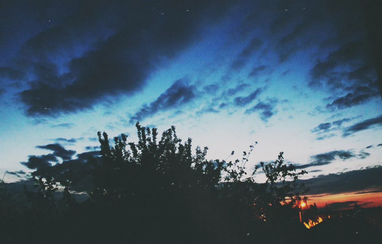 Photo wallpaper clouds, blue, contrast