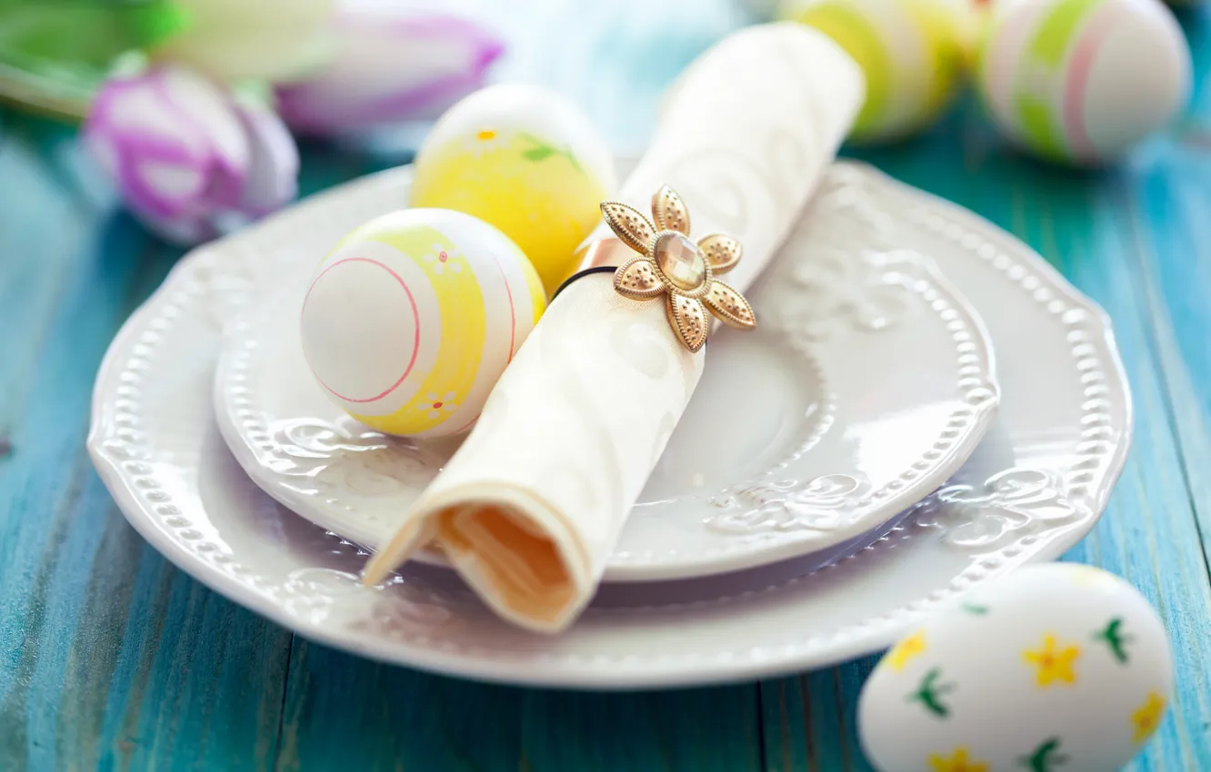 Photo wallpaper flowers, table, holiday, eggs, Easter, tulips, plates, napkin