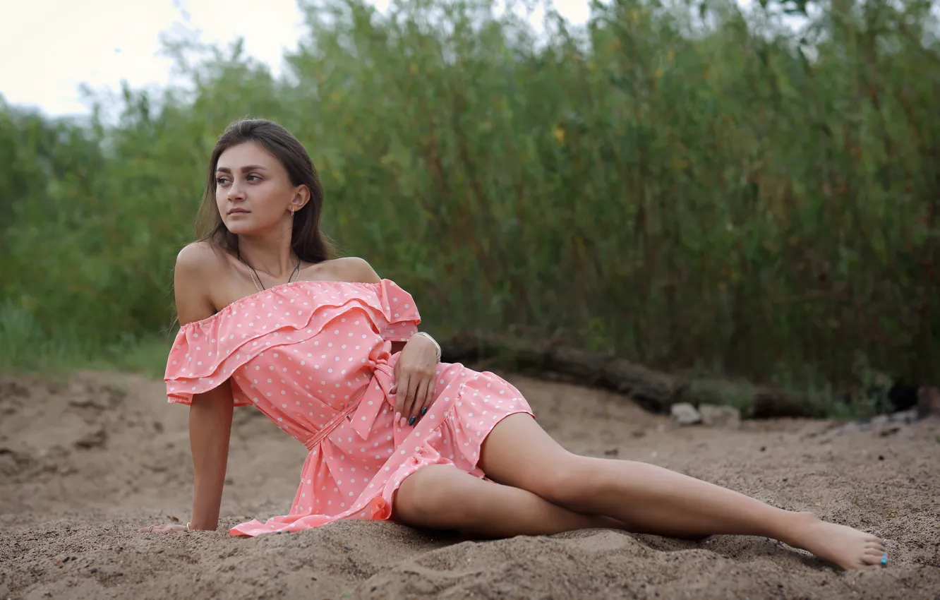 Photo wallpaper sand, sexy, pose, thickets, beautiful girl, Natasha, pink dress, slender legs